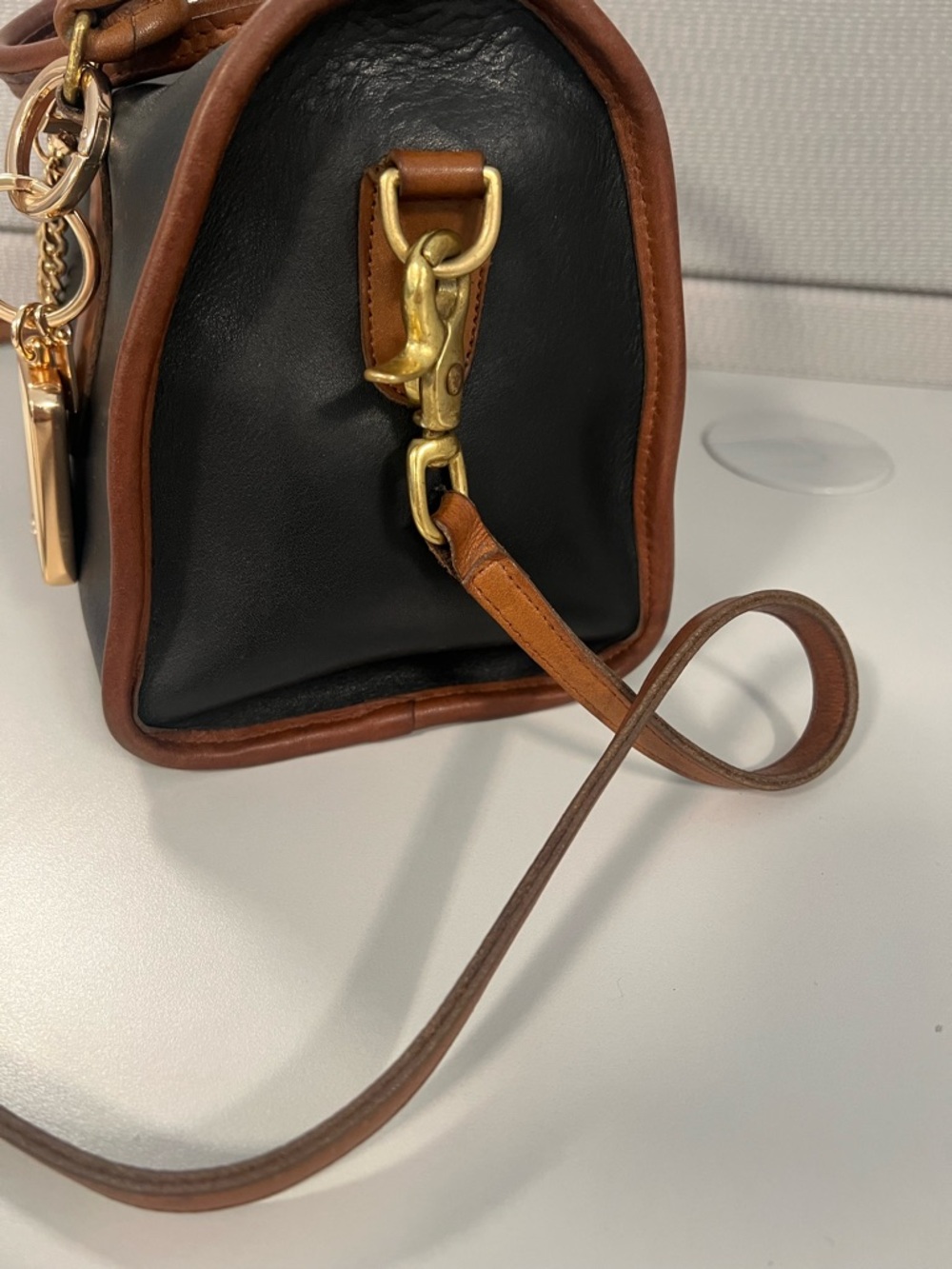 Vintage Coach Madison Spectator Black and Tan Leather Satchel Bag - Picture 6 of 12